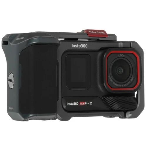 Экшн-камера Insta360 Ace Pro 2 Xplorer Bundle черный